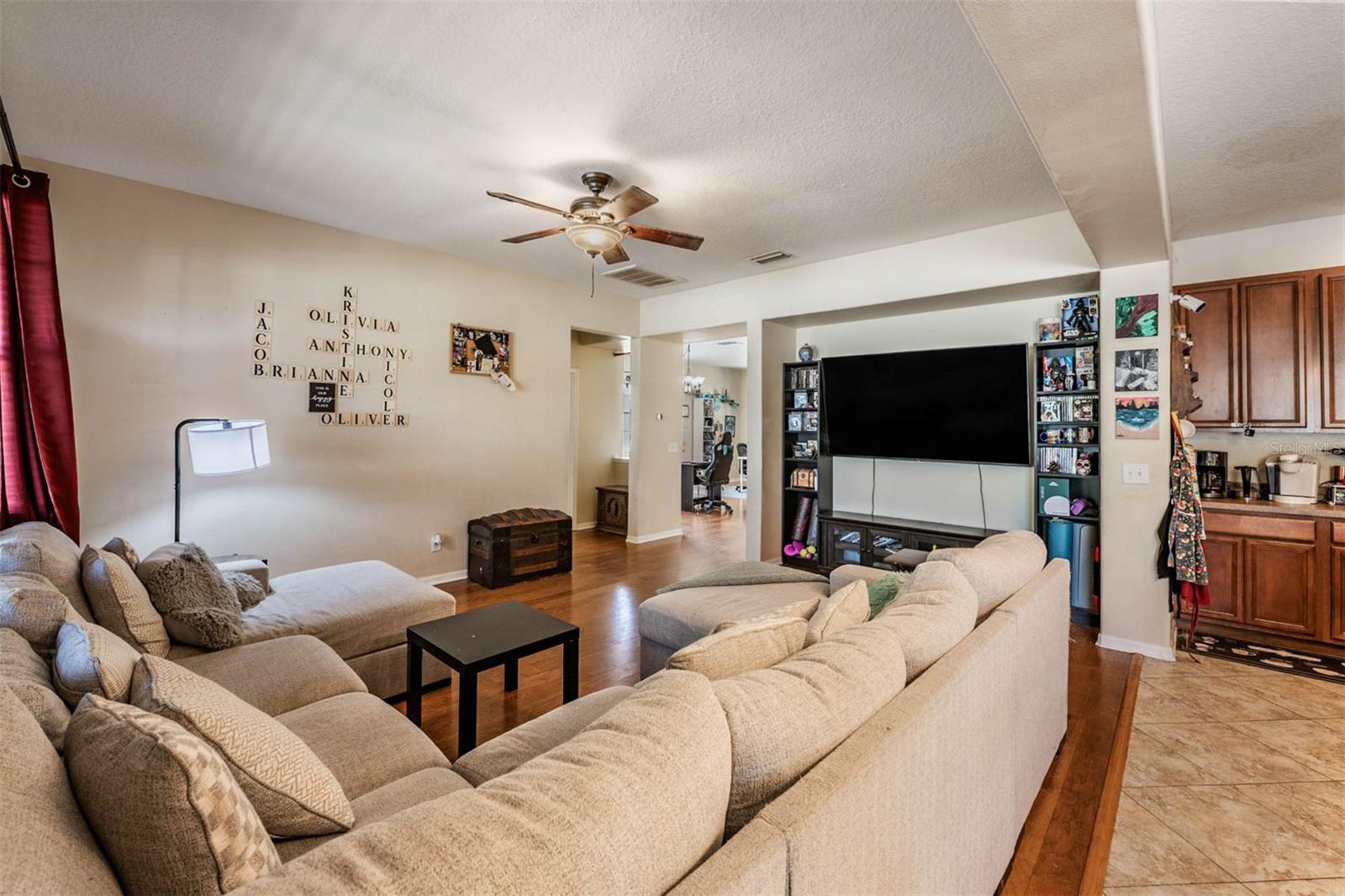 10945 SUBTLE TRAIL DR, RIVERVIEW, FL, 33569