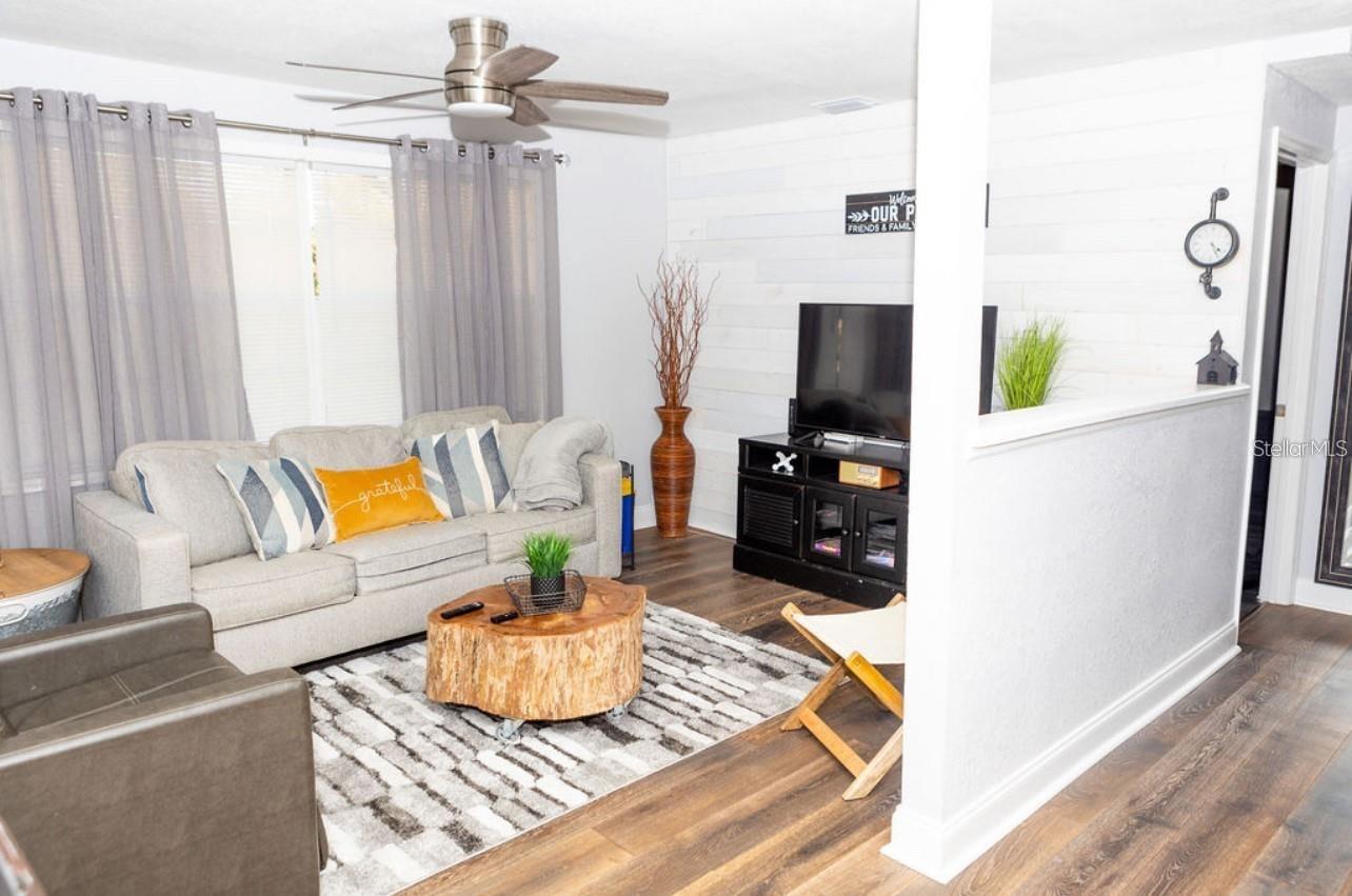 12706 FOREST ST, TAMPA, FL, 33612