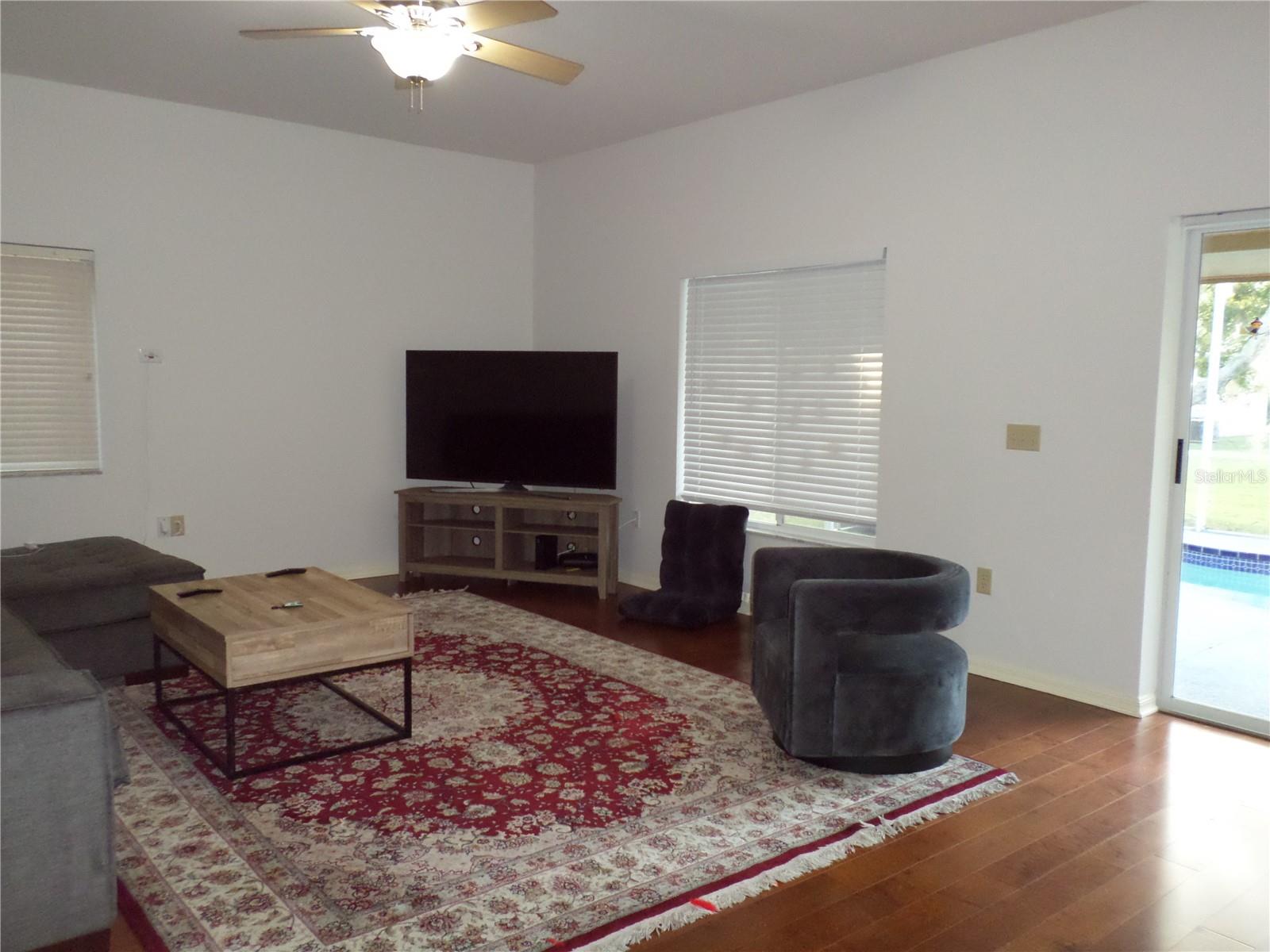 19407 SANDY SPRINGS CIR, LUTZ, FL, 33558