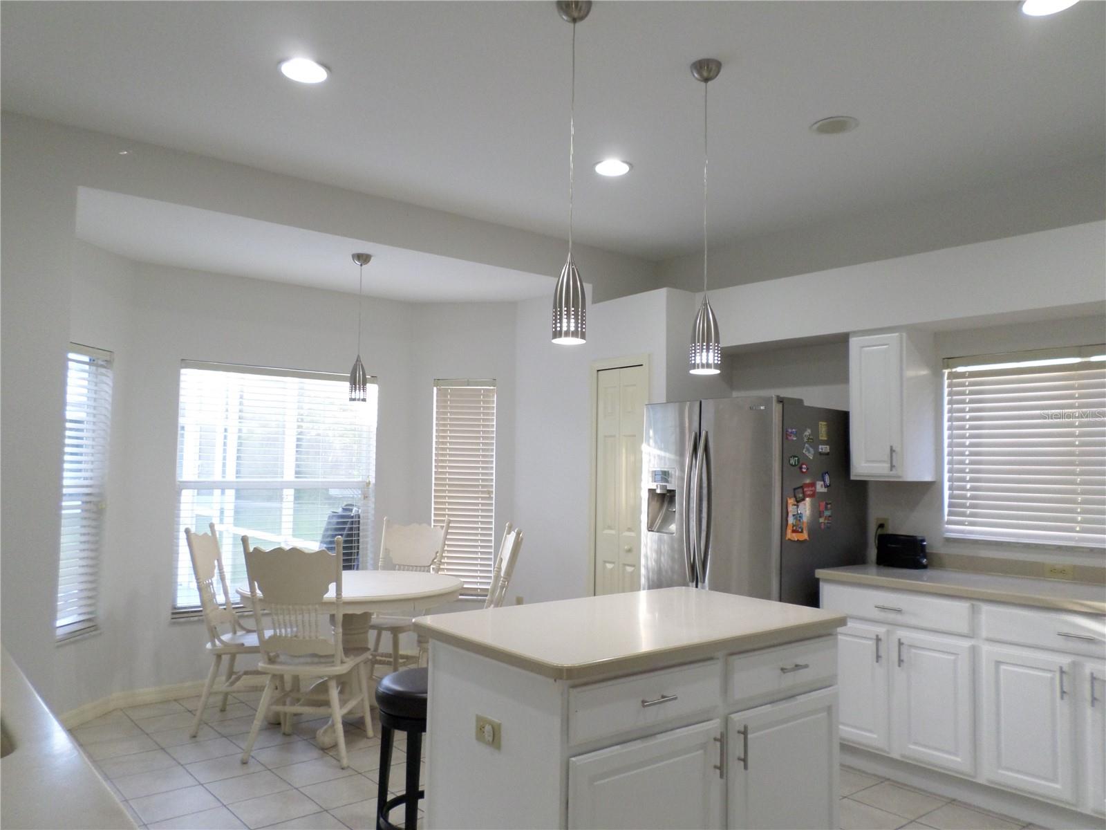 19407 SANDY SPRINGS CIR, LUTZ, FL, 33558