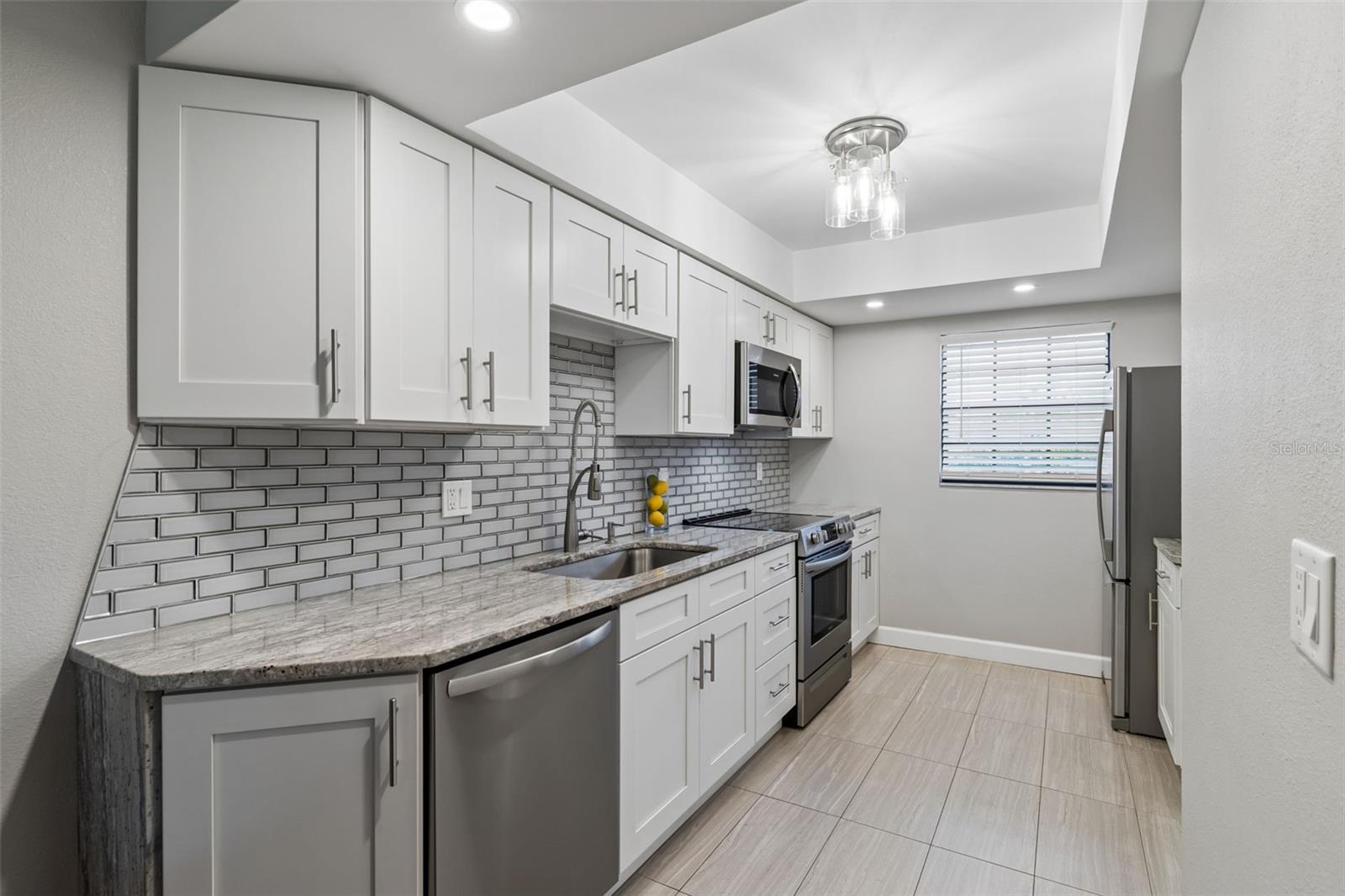 1750 BELLEAIR FOREST DR #A5, BELLEAIR, FL, 33756