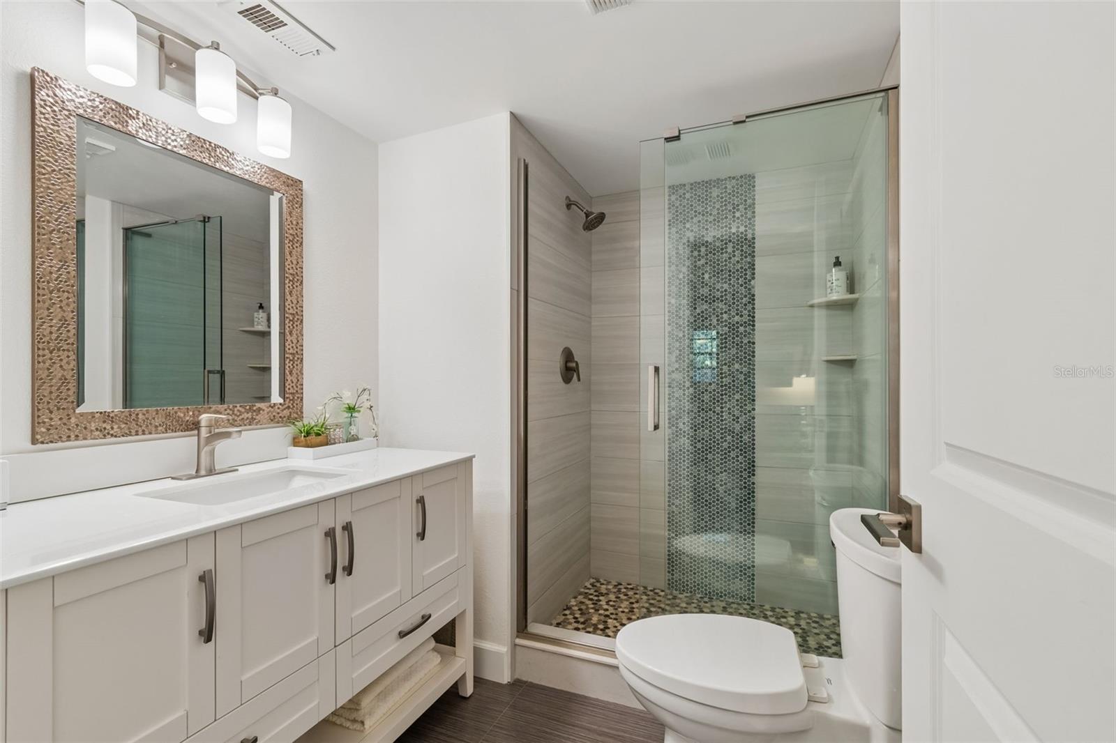 1750 BELLEAIR FOREST DR #A5, BELLEAIR, FL, 33756