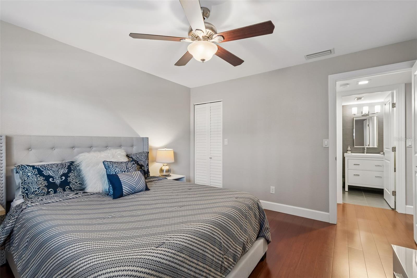 1750 BELLEAIR FOREST DR #A5, BELLEAIR, FL, 33756