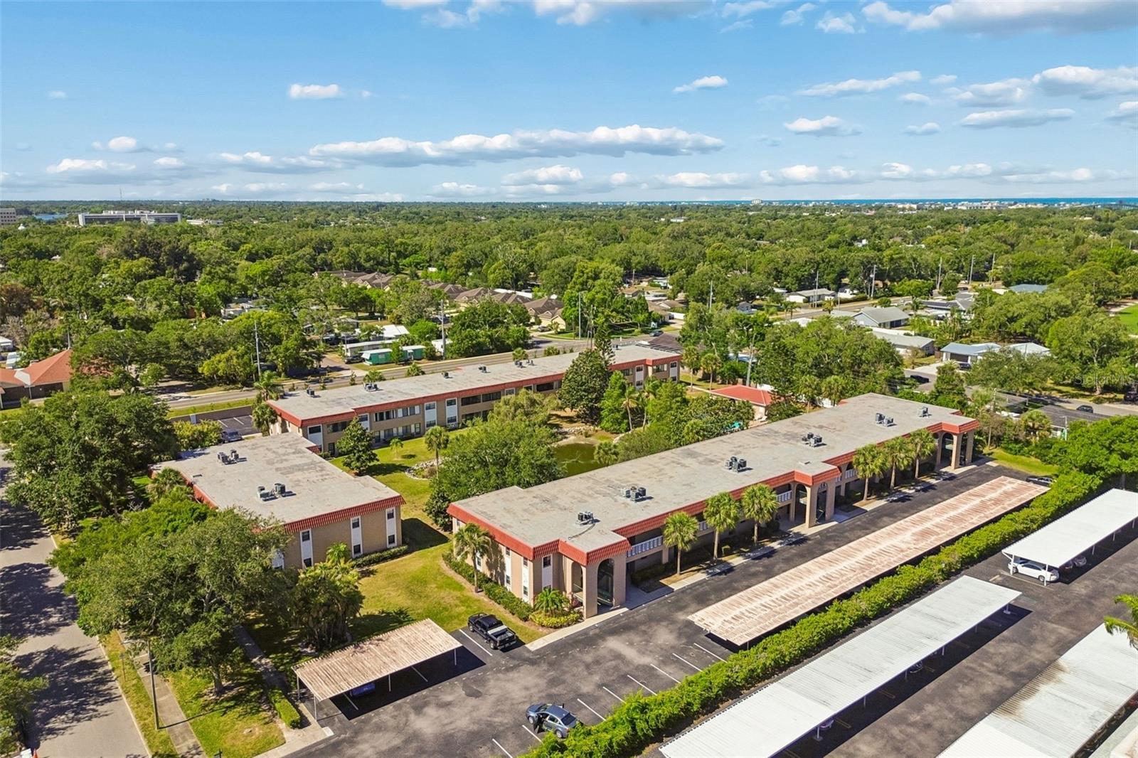 1750 BELLEAIR FOREST DR #A5, BELLEAIR, FL, 33756