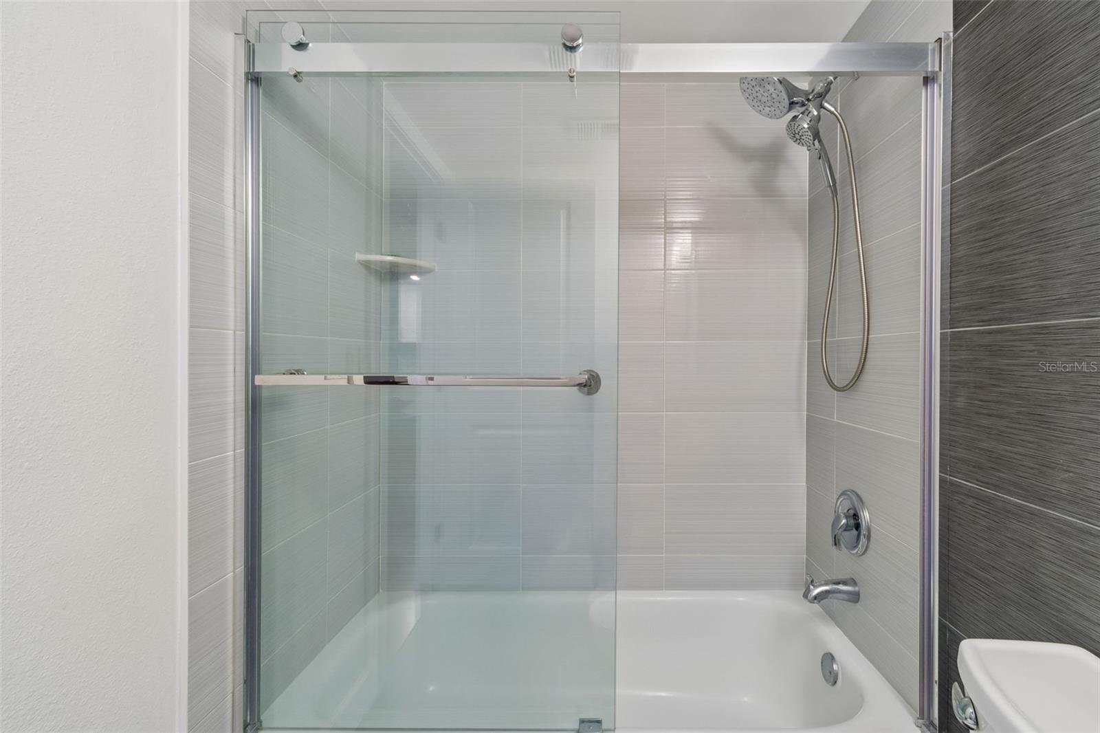 1750 BELLEAIR FOREST DR #A5, BELLEAIR, FL, 33756