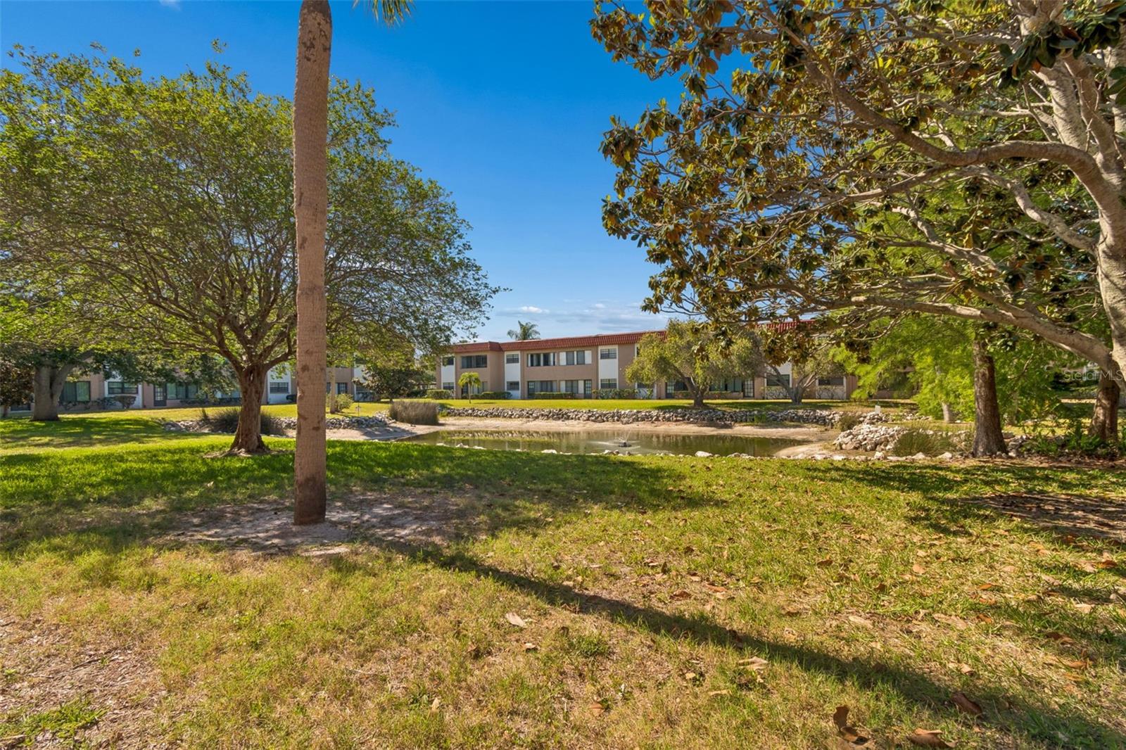 1750 BELLEAIR FOREST DR #A5, BELLEAIR, FL, 33756