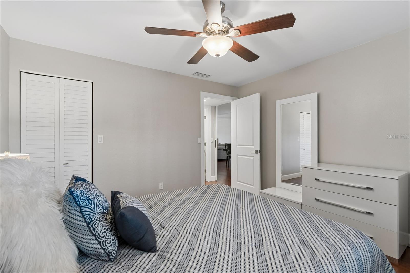 1750 BELLEAIR FOREST DR #A5, BELLEAIR, FL, 33756