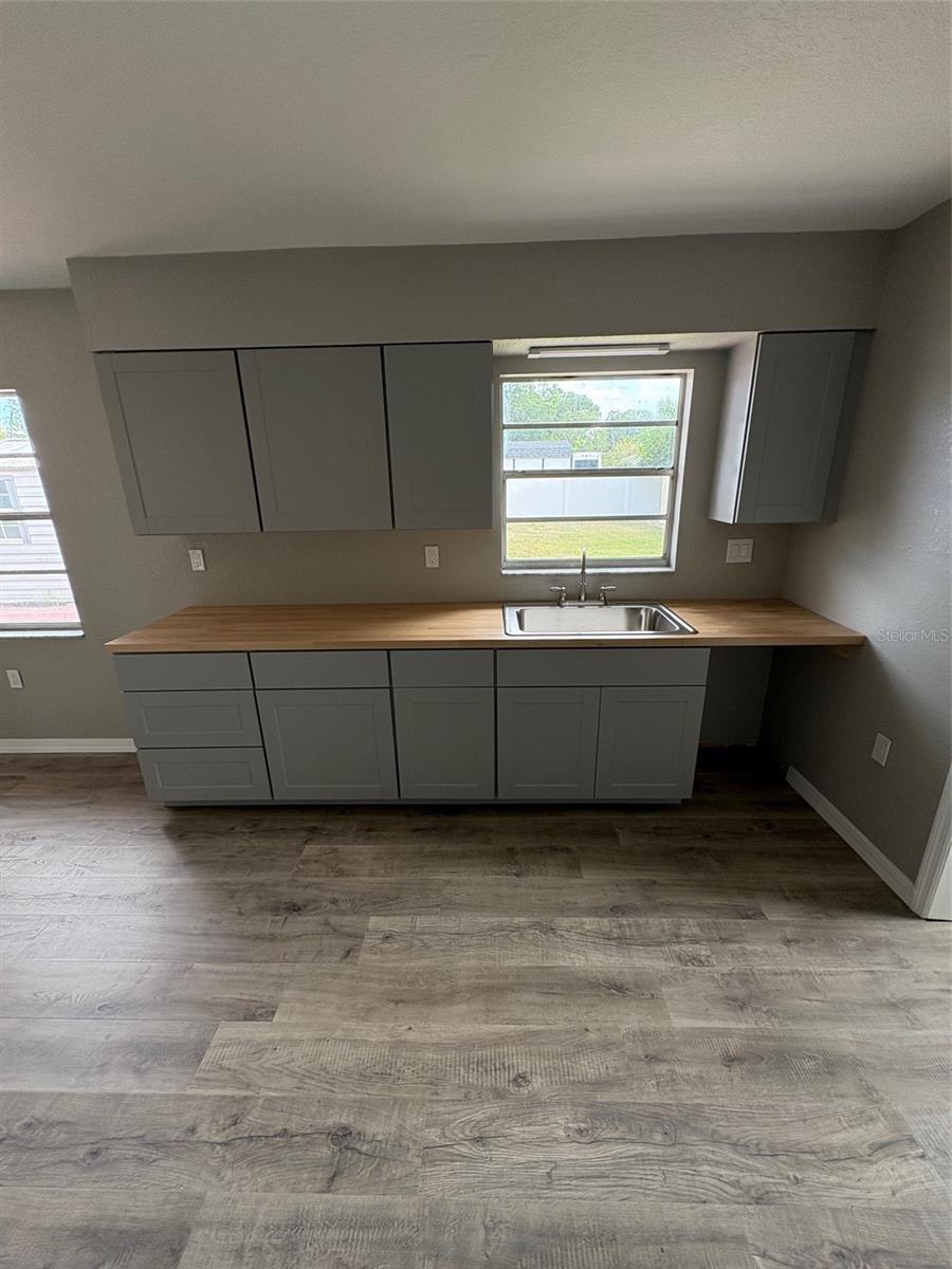 2100 NE 52ND ST, OCALA, FL, 34479