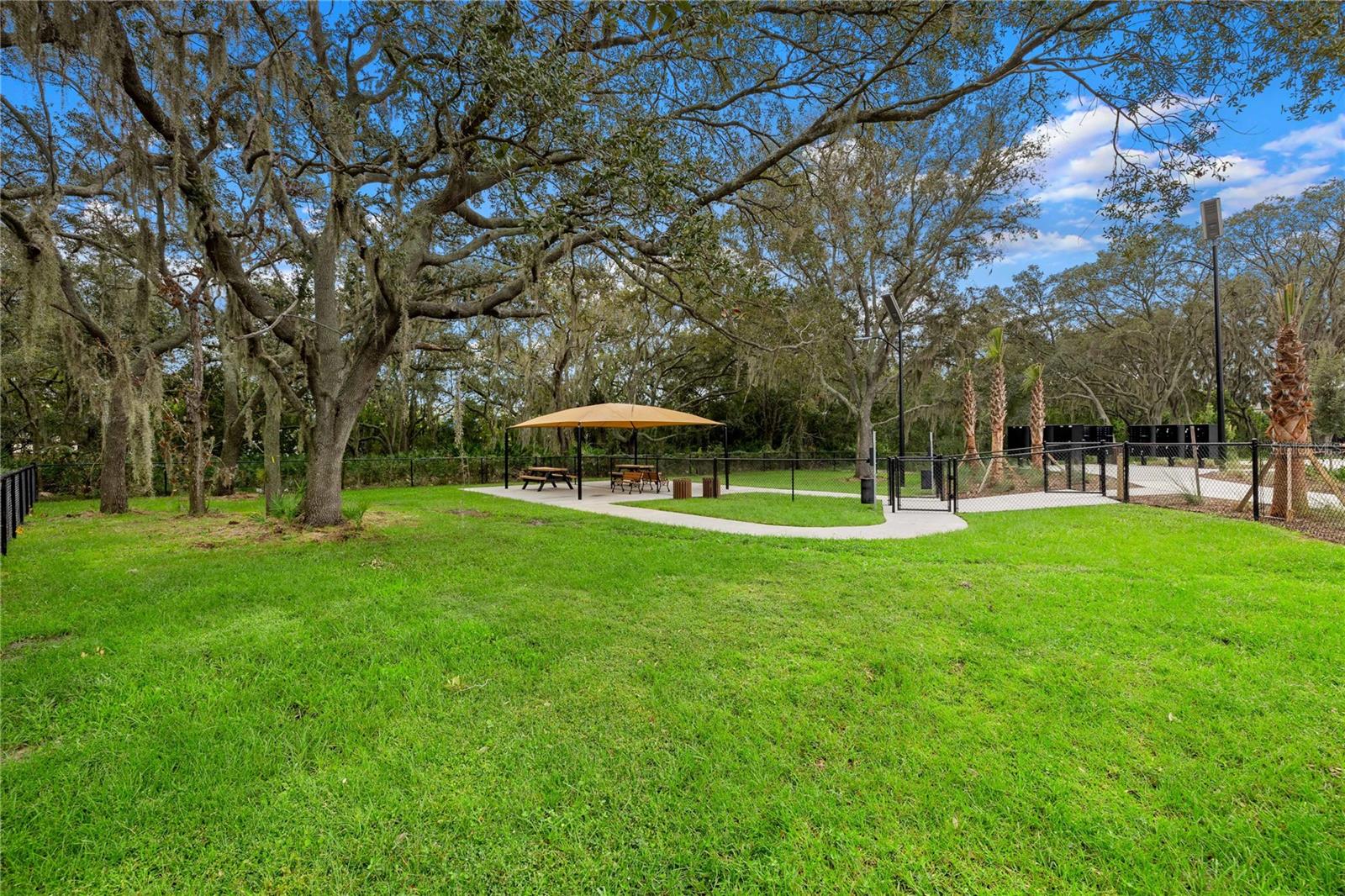 5095 CAPRI HARBOR DR, WIMAUMA, FL, 33598