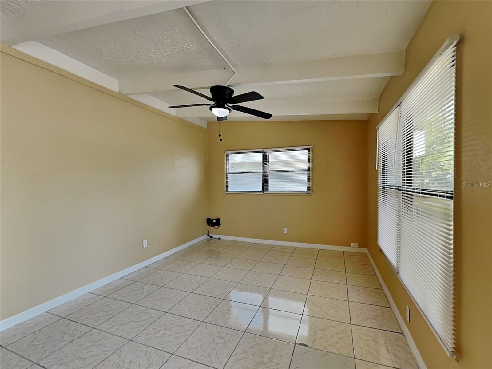 8403 LIBBY LN, TAMPA, FL, 33619