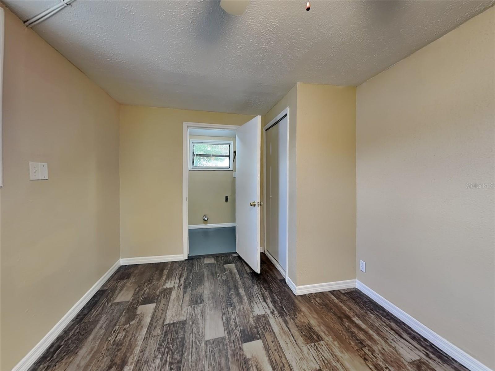 8403 LIBBY LN, TAMPA, FL, 33619