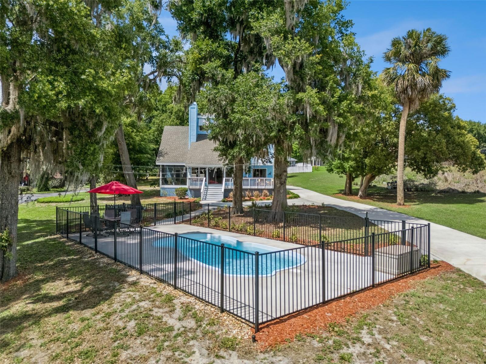 10400 LAKE LOUISA RD, CLERMONT, FL, 34711
