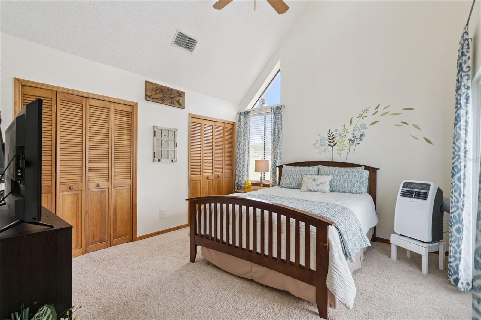 10400 LAKE LOUISA RD, CLERMONT, FL, 34711