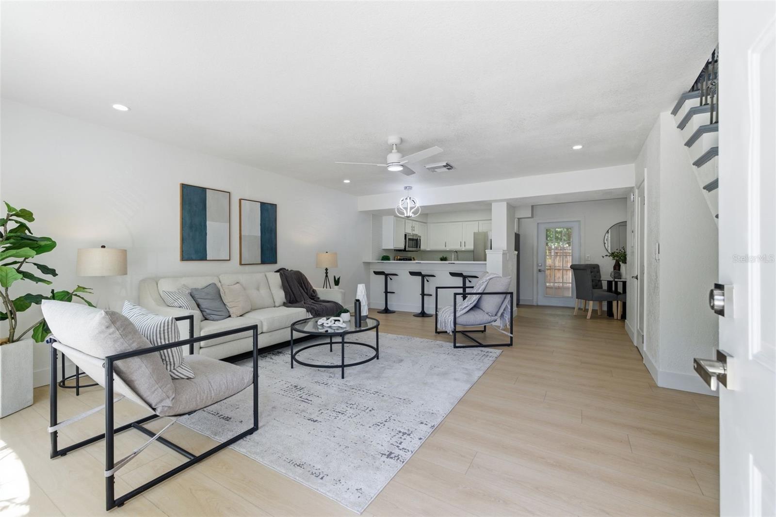 1555 CHATEAUX DE VILLE CT, CLEARWATER, FL, 33764