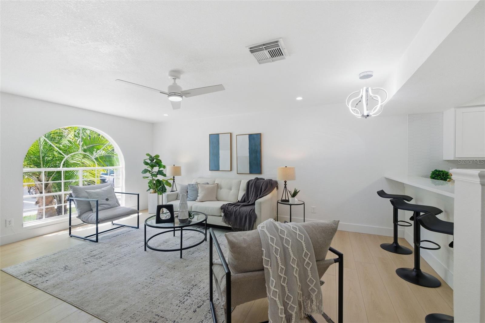 1555 CHATEAUX DE VILLE CT, CLEARWATER, FL, 33764