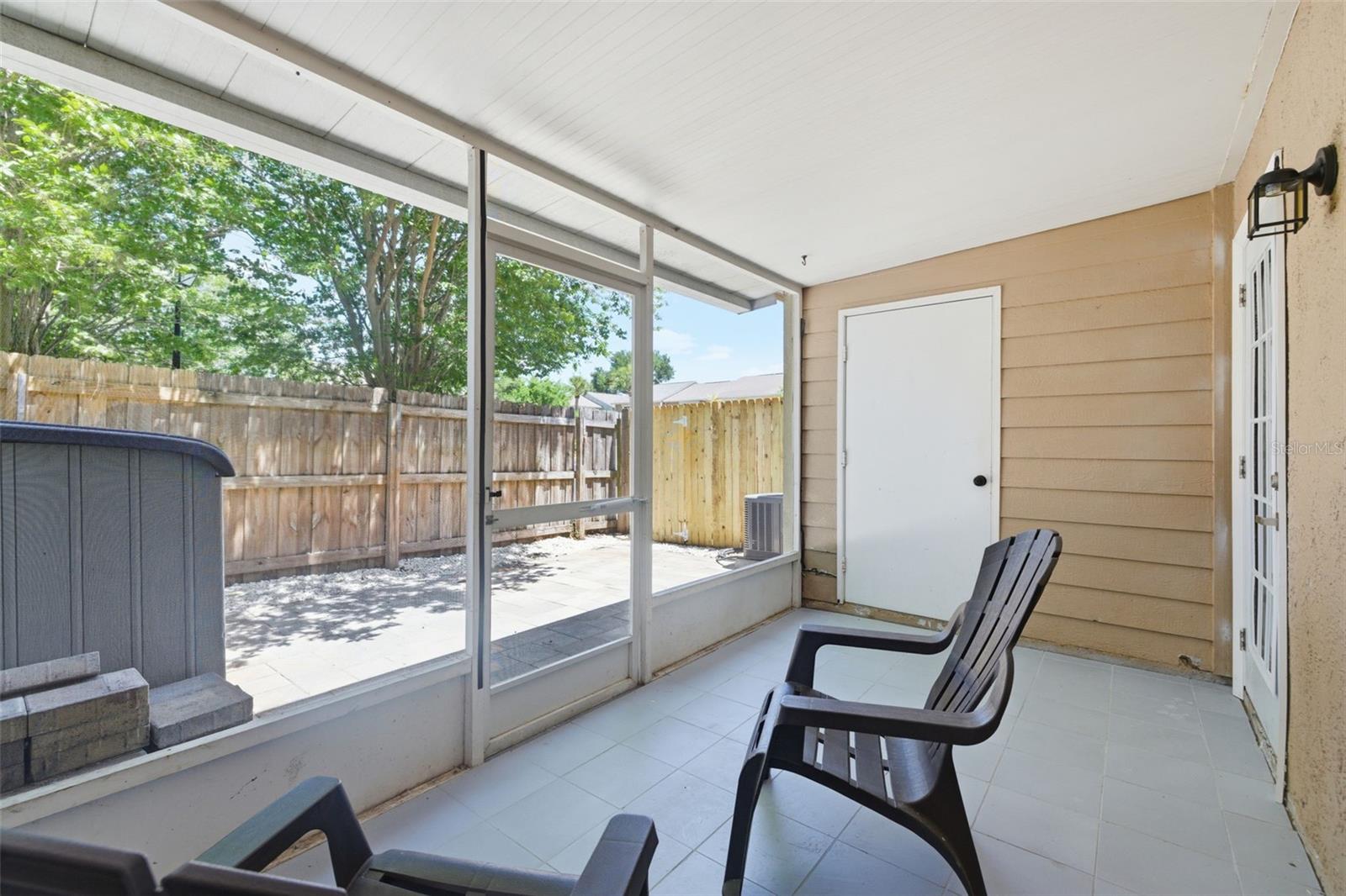 1555 CHATEAUX DE VILLE CT, CLEARWATER, FL, 33764