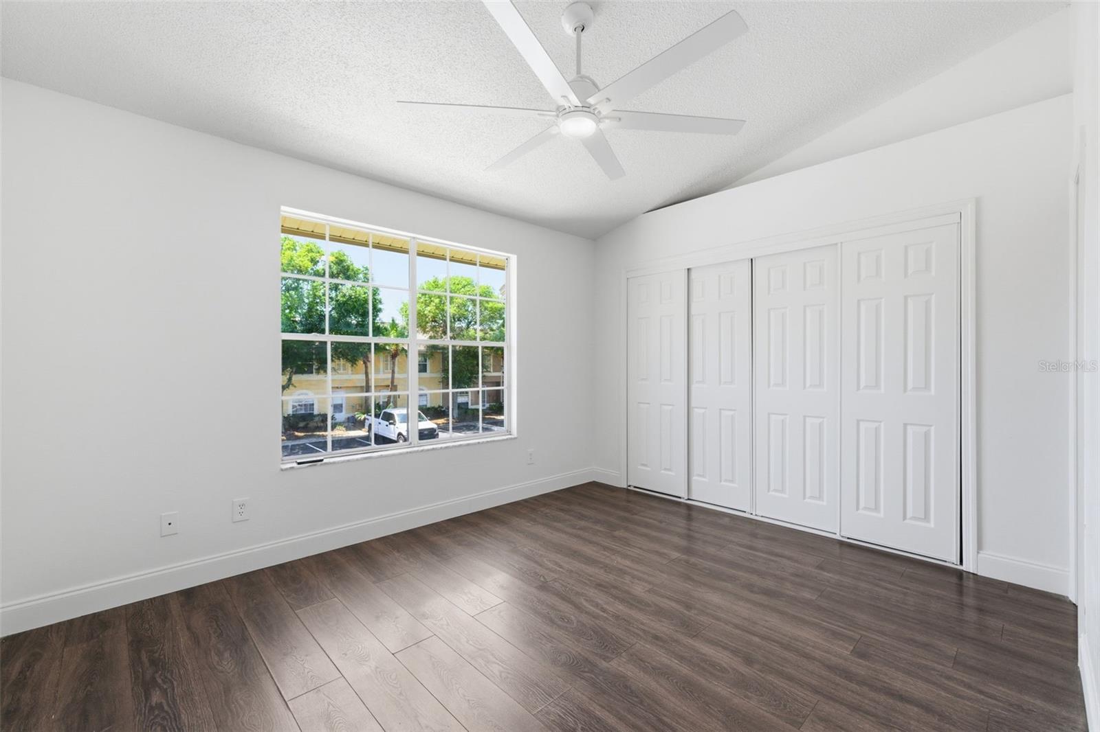 1555 CHATEAUX DE VILLE CT, CLEARWATER, FL, 33764