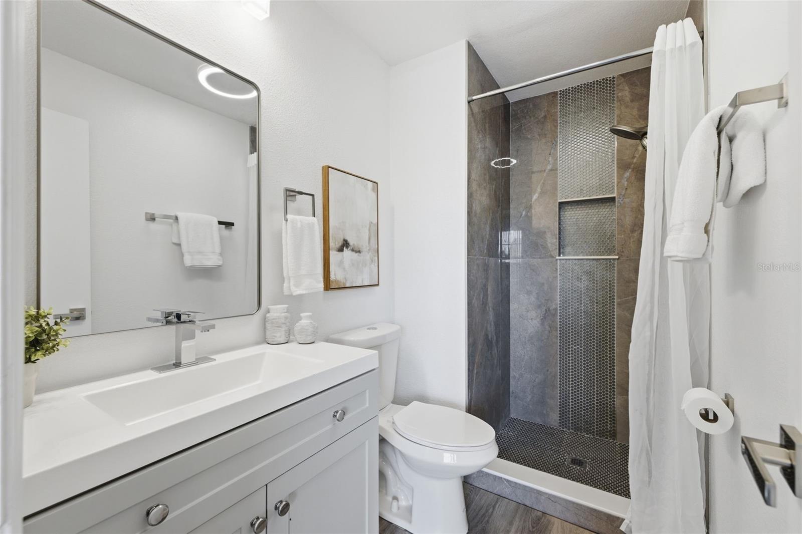 1555 CHATEAUX DE VILLE CT, CLEARWATER, FL, 33764