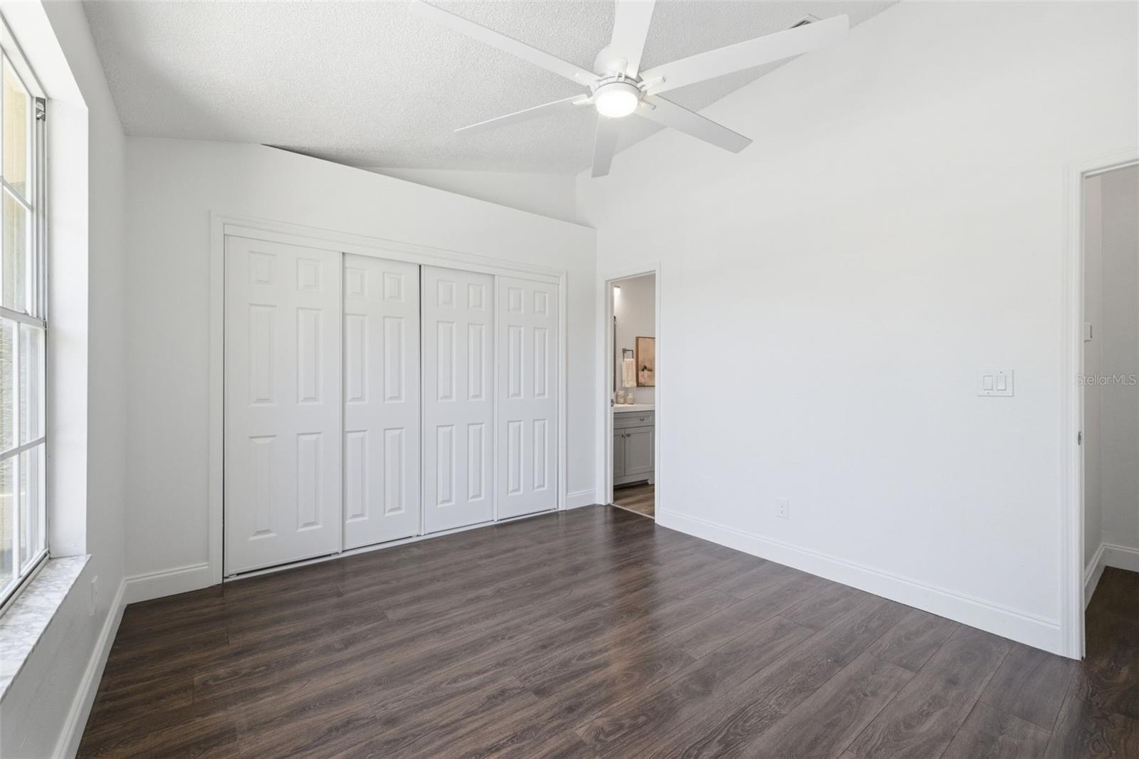 1555 CHATEAUX DE VILLE CT, CLEARWATER, FL, 33764