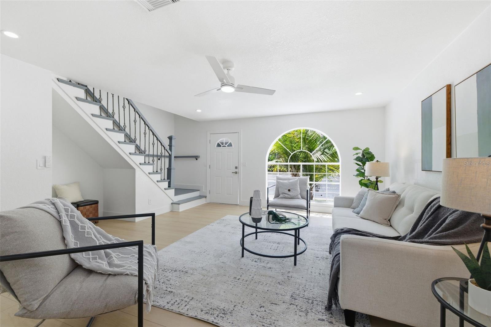 1555 CHATEAUX DE VILLE CT, CLEARWATER, FL, 33764