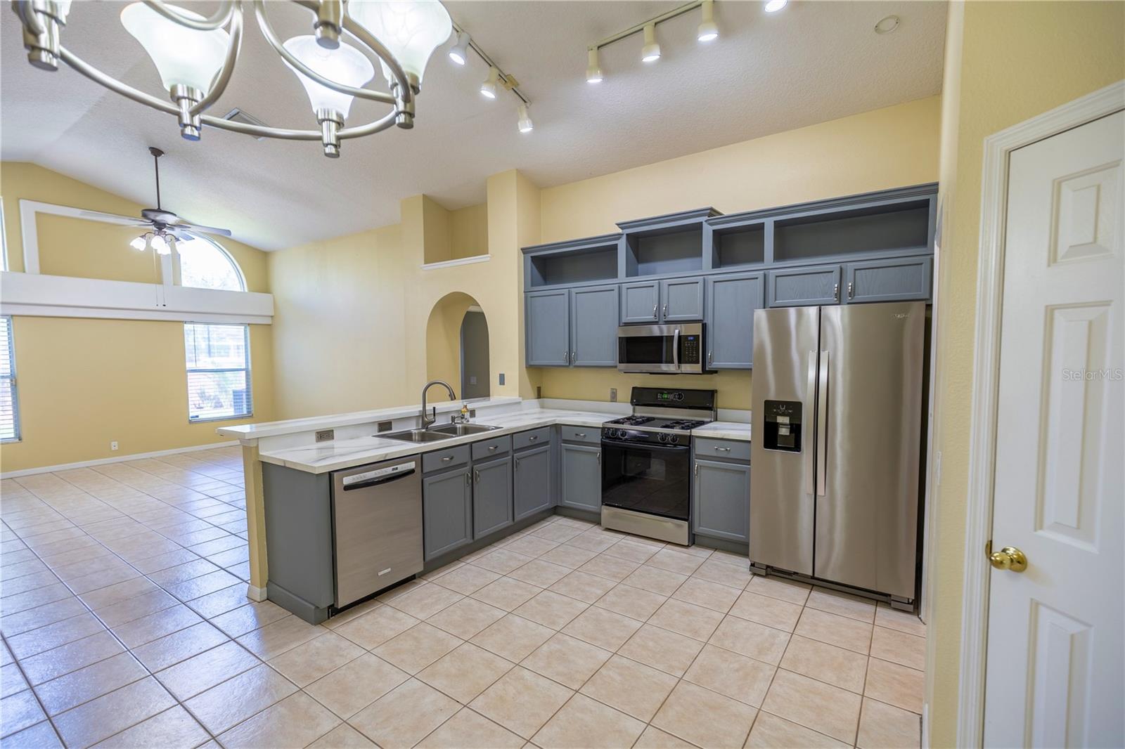 6905 FREEPORT RD, RIVERVIEW, FL, 33578