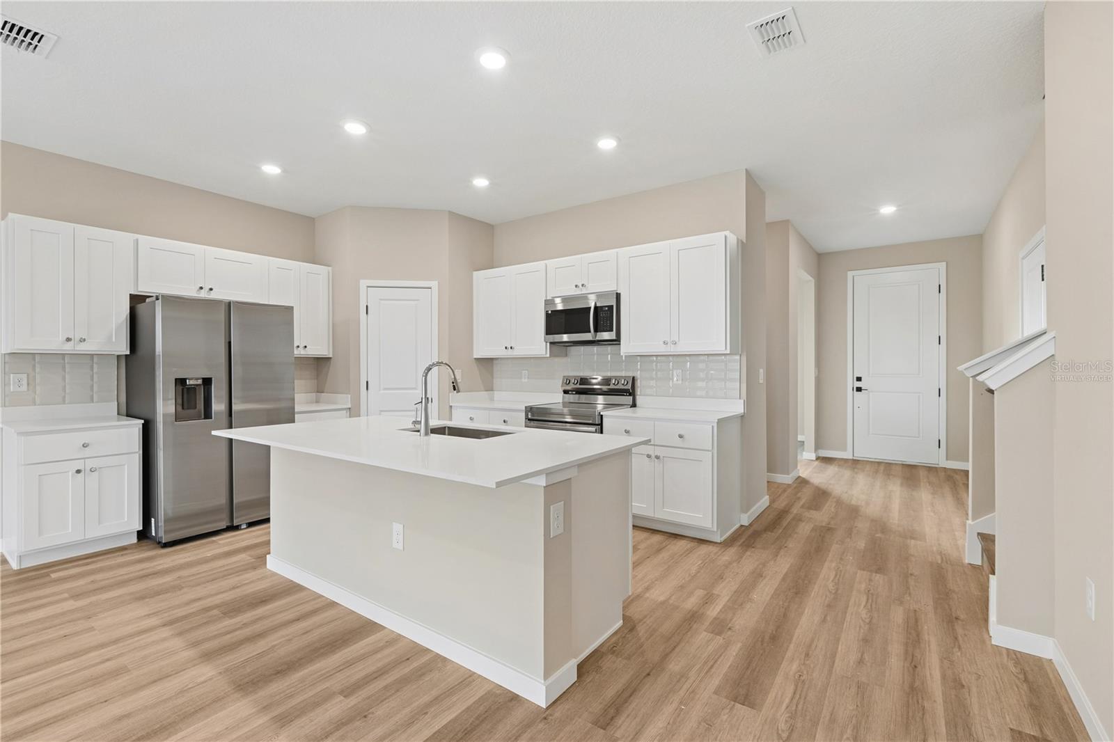 90 SPRINGWOOD DR, PALM COAST, FL, 32137