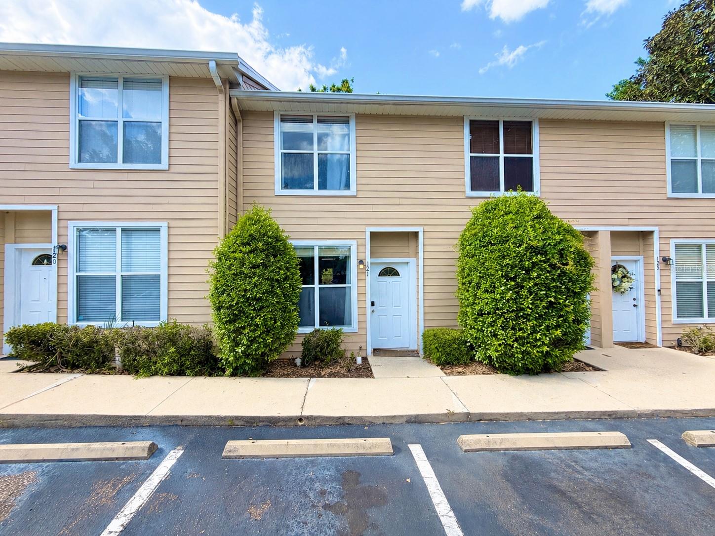 3575 SW 30TH WAY #121, GAINESVILLE, FL, 32608