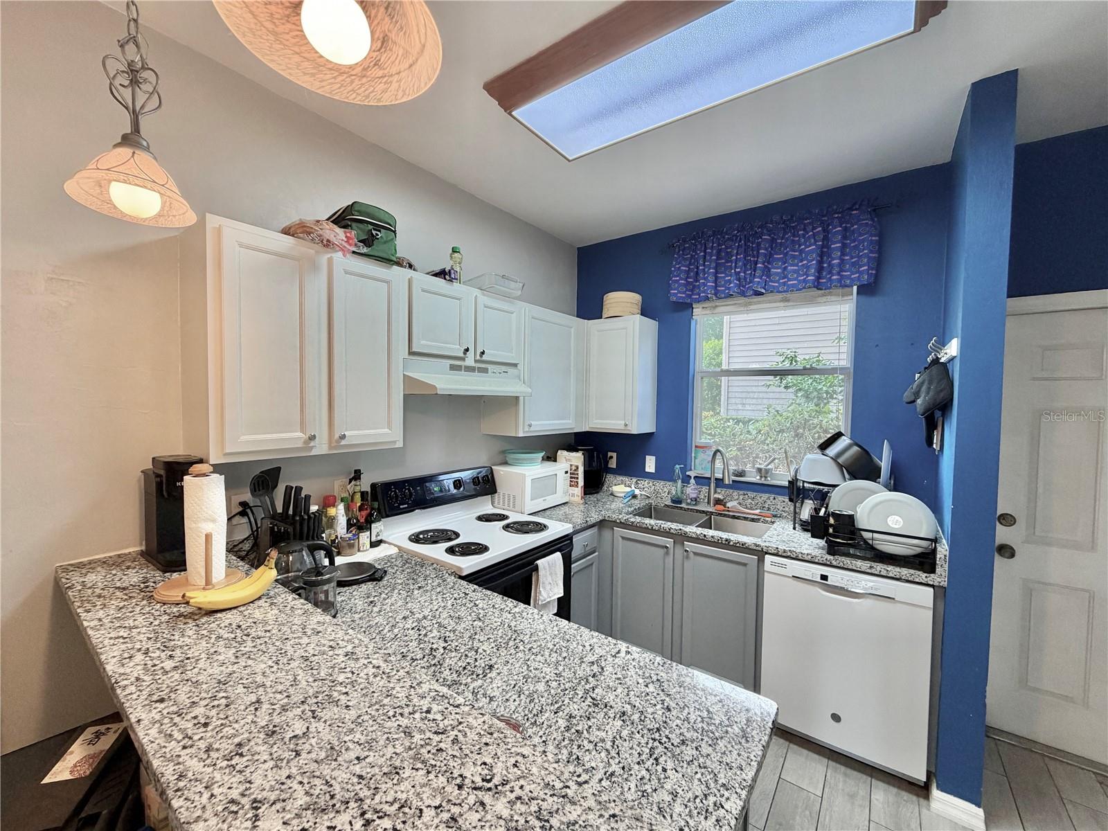 3575 SW 30TH WAY #121, GAINESVILLE, FL, 32608