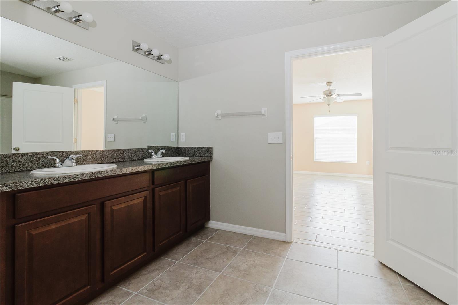 304 CASCADE BEND, RUSKIN, FL, 33570