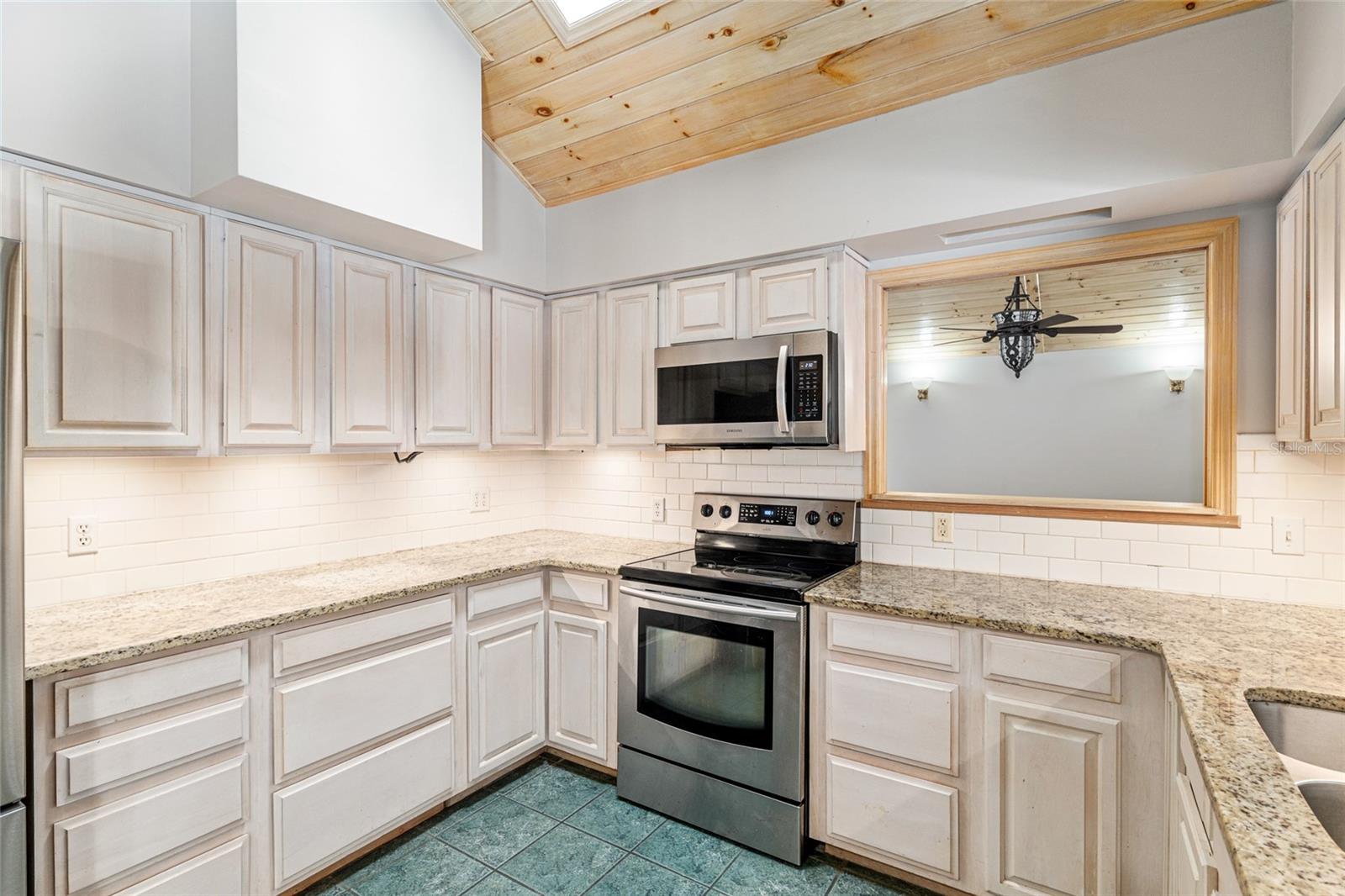 2023 SW 76TH TER, GAINESVILLE, FL, 32607