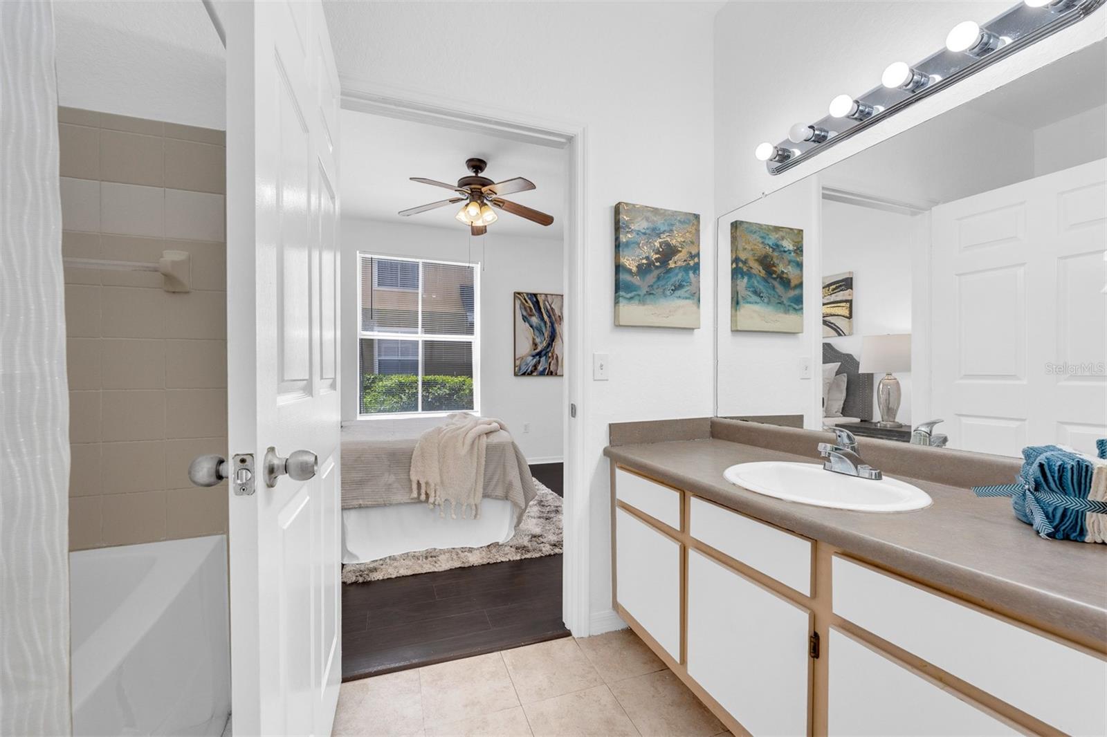 5975 WESTGATE DR #1112, ORLANDO, FL, 32835