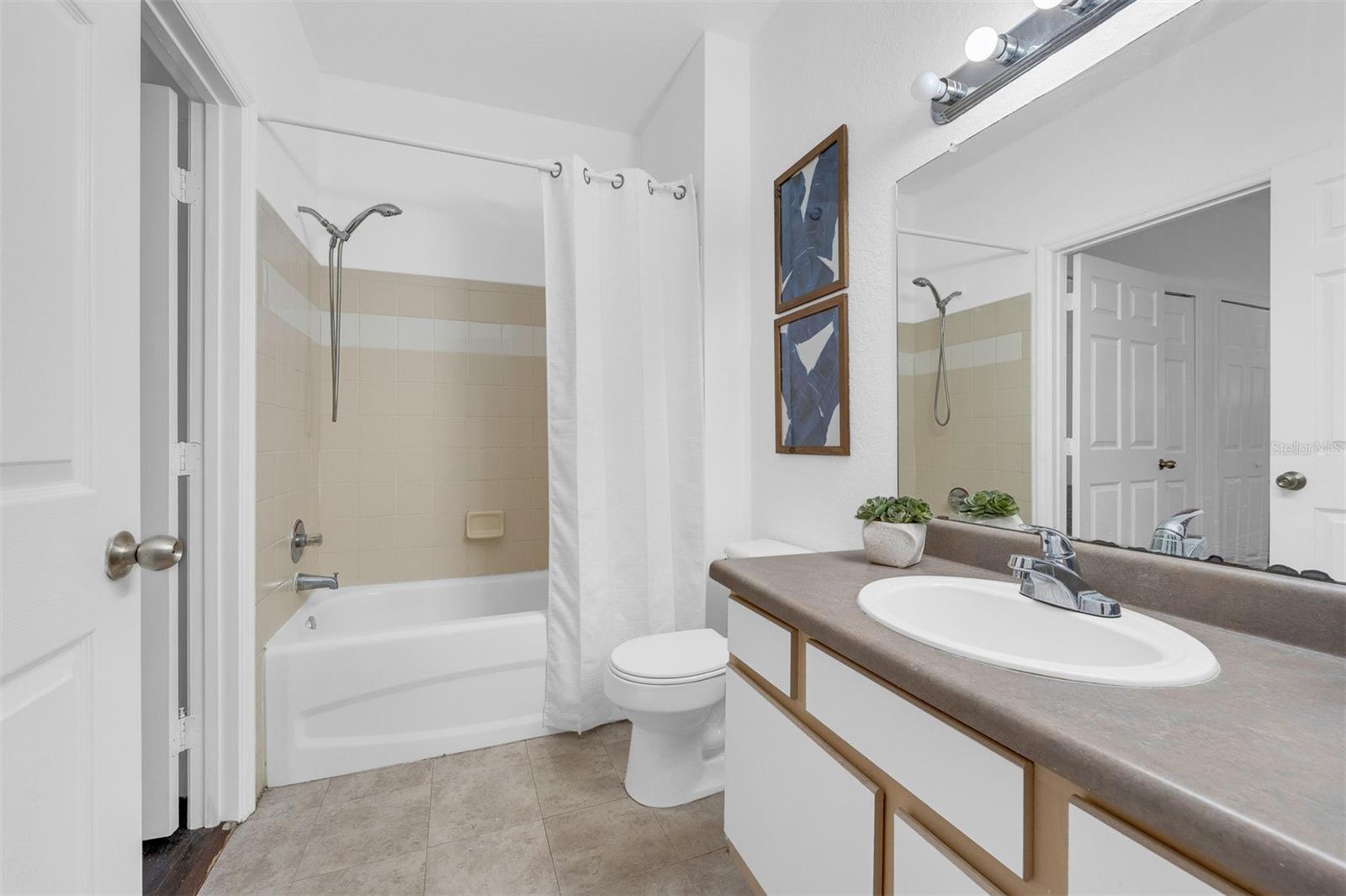 5975 WESTGATE DR #1112, ORLANDO, FL, 32835