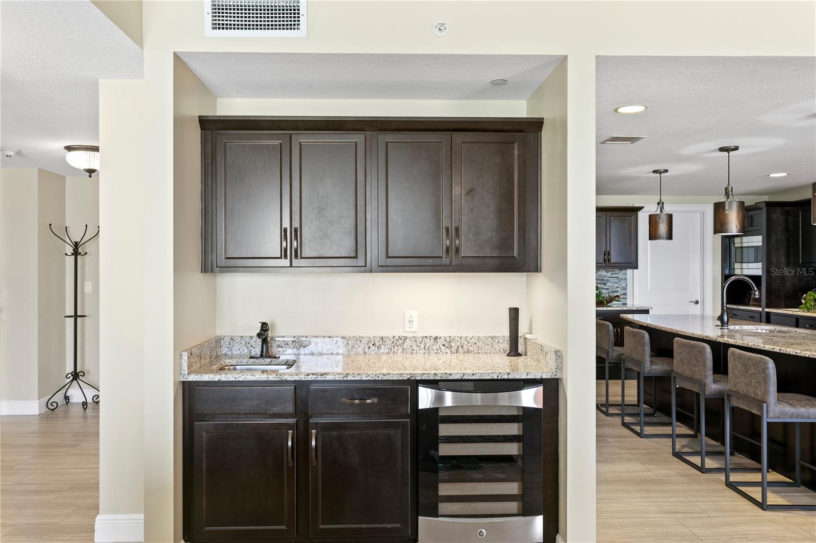 301 S GULFVIEW BLVD #604, CLEARWATER BEACH, FL, 33767