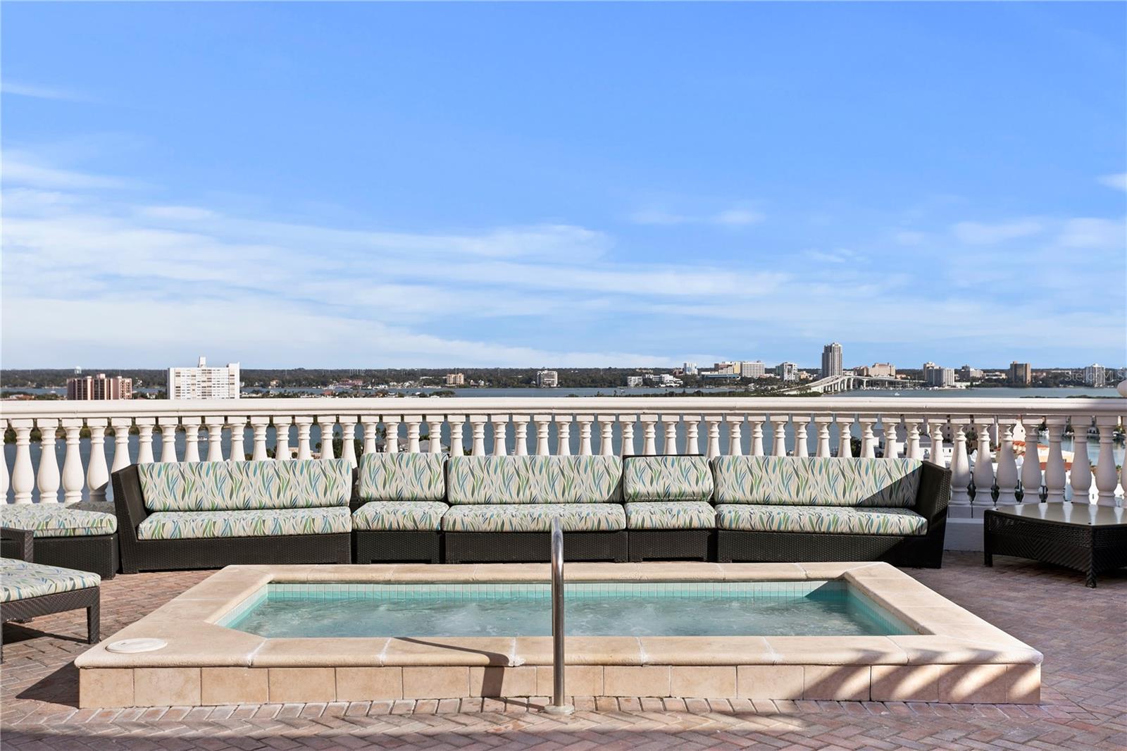 301 S GULFVIEW BLVD #604, CLEARWATER BEACH, FL, 33767