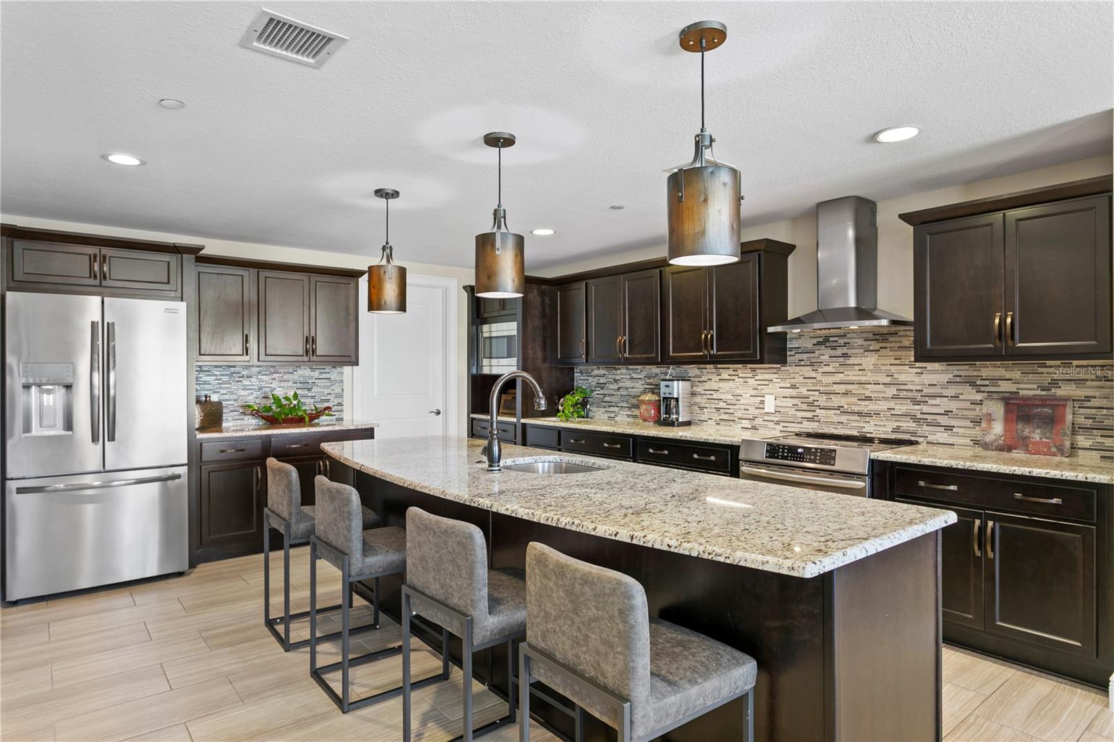 301 S GULFVIEW BLVD #604, CLEARWATER BEACH, FL, 33767