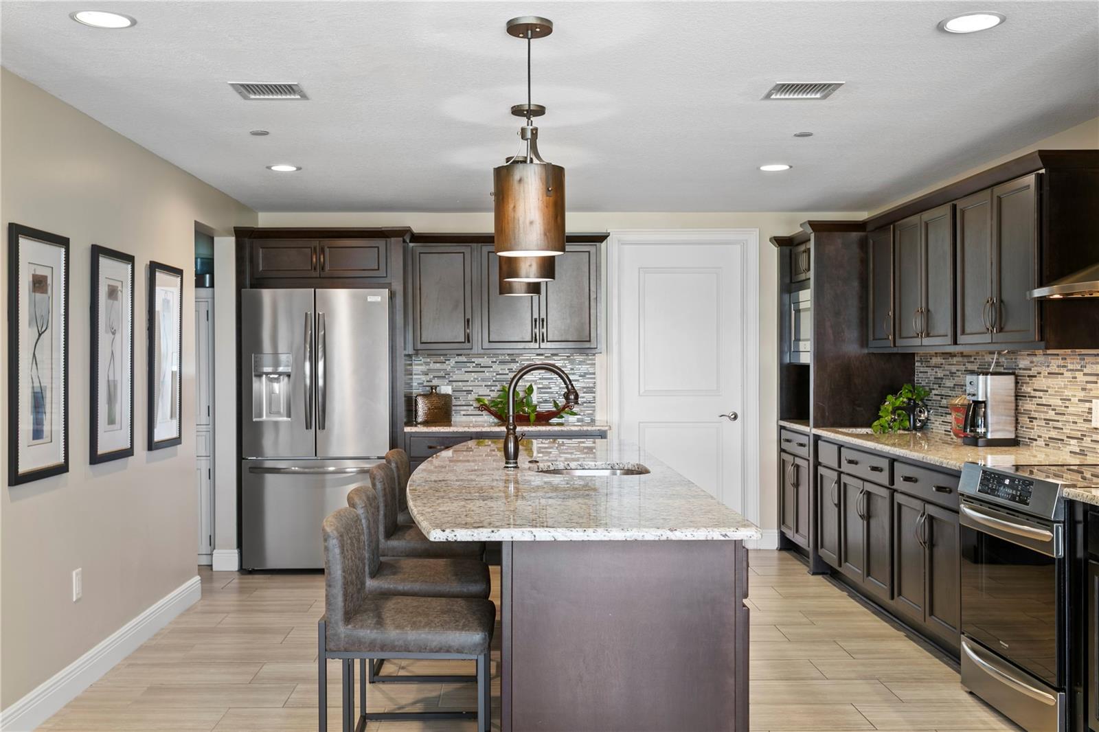 301 S GULFVIEW BLVD #604, CLEARWATER BEACH, FL, 33767