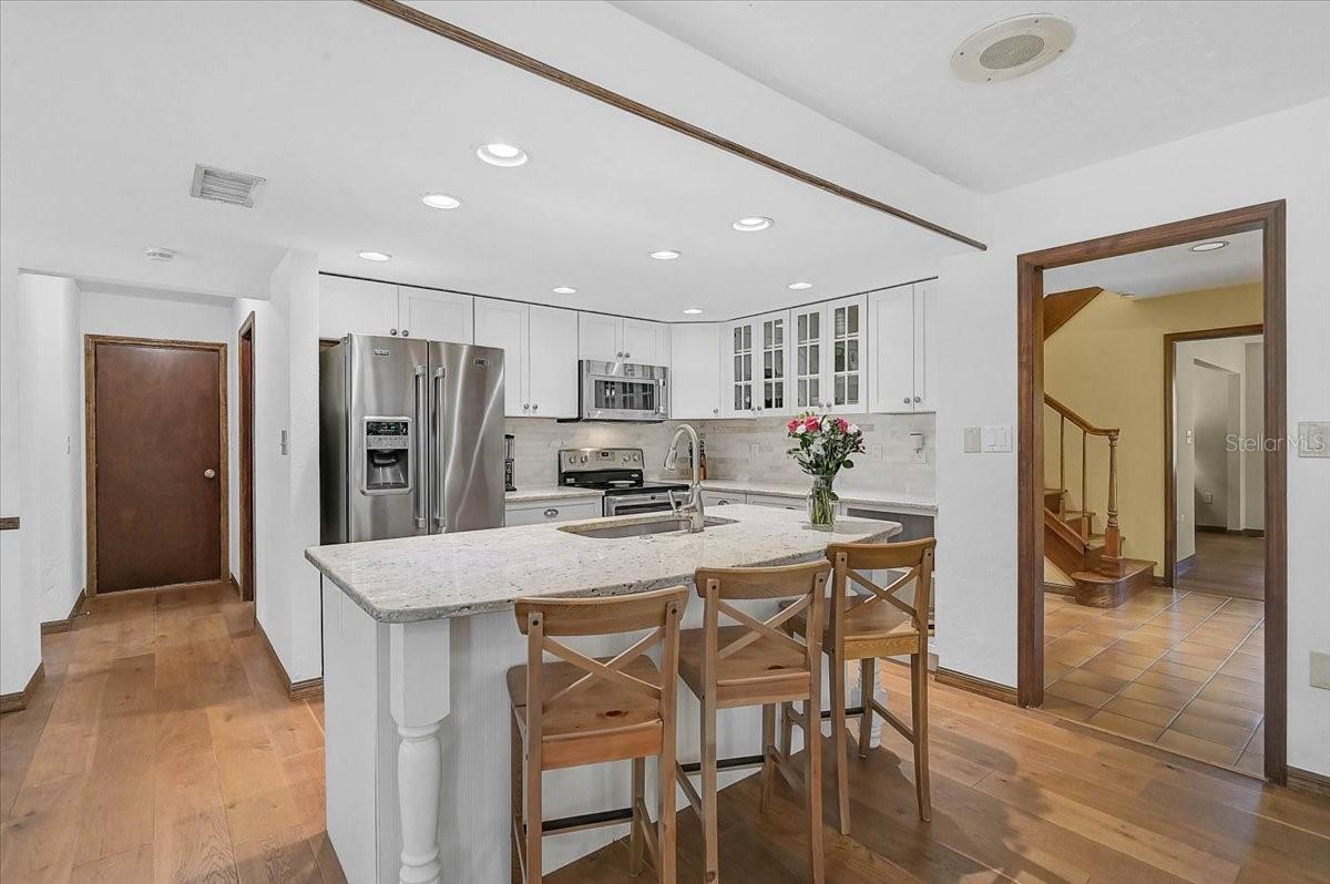 3328 TOBERO LN, SARASOTA, FL, 34235