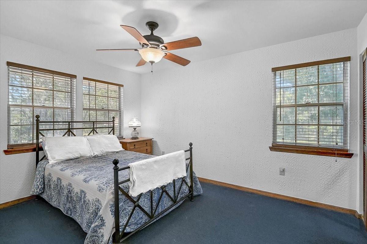 3328 TOBERO LN, SARASOTA, FL, 34235