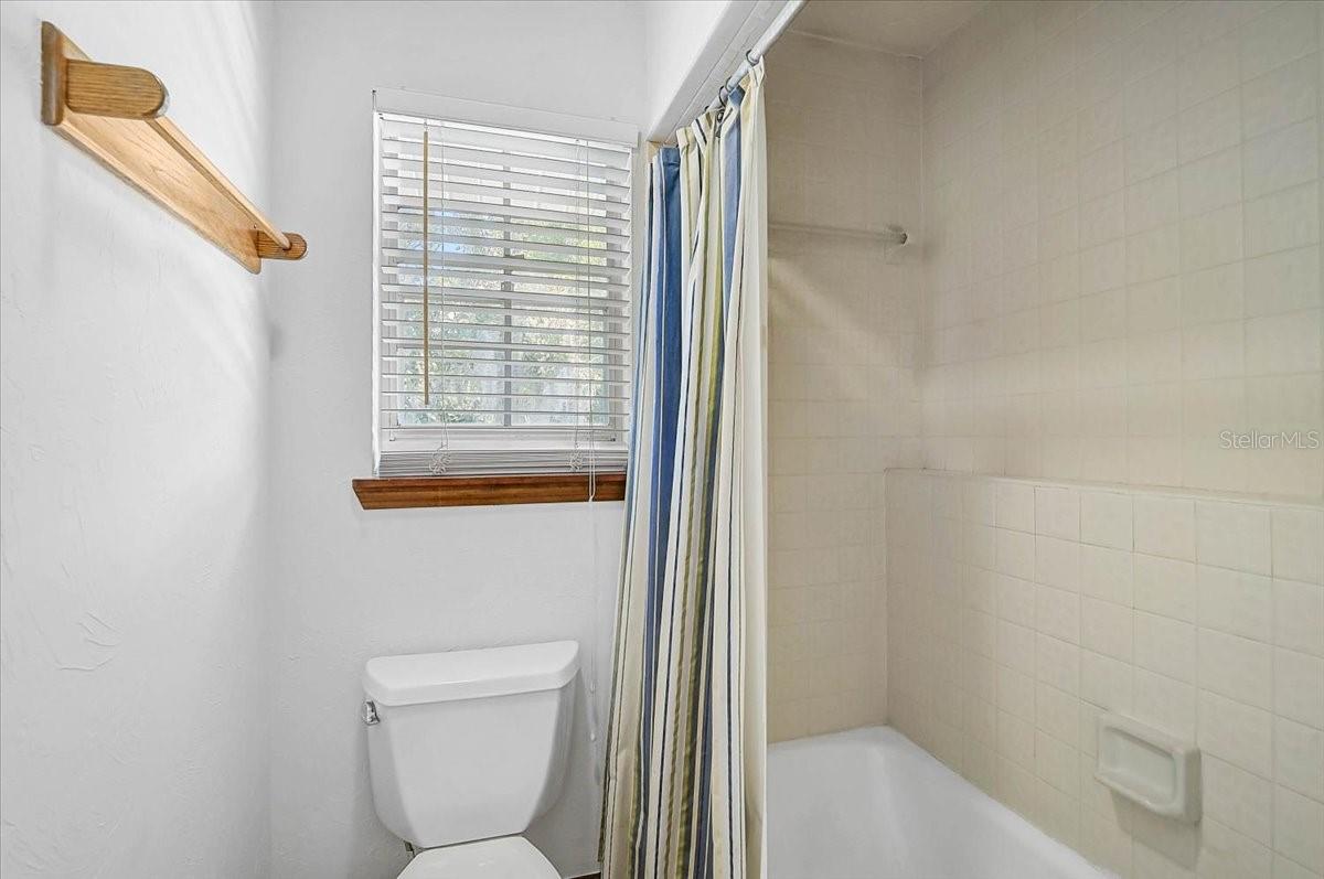 3328 TOBERO LN, SARASOTA, FL, 34235