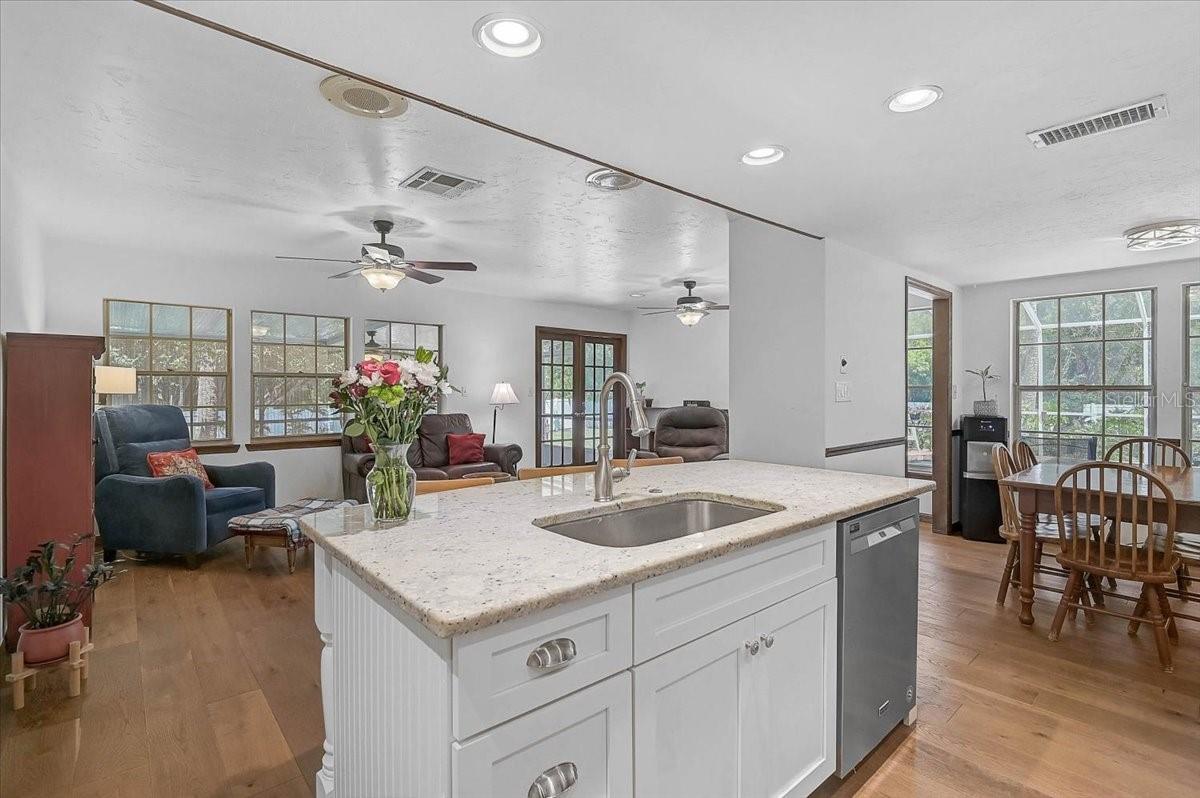 3328 TOBERO LN, SARASOTA, FL, 34235