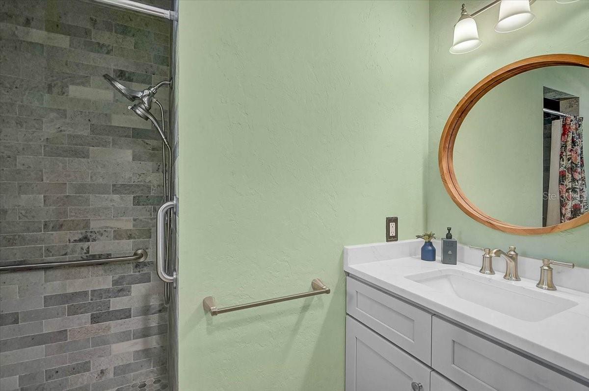 3328 TOBERO LN, SARASOTA, FL, 34235