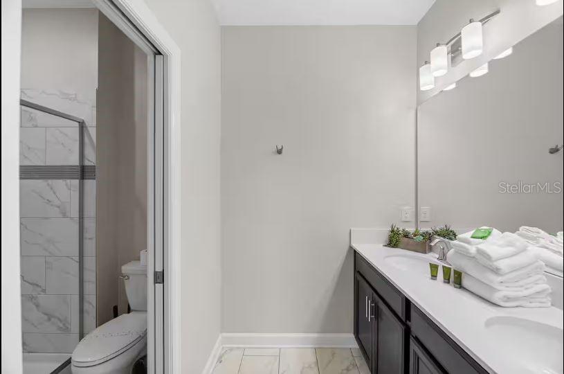 913 OCEAN COURSE AVE, DAVENPORT, FL, 33896