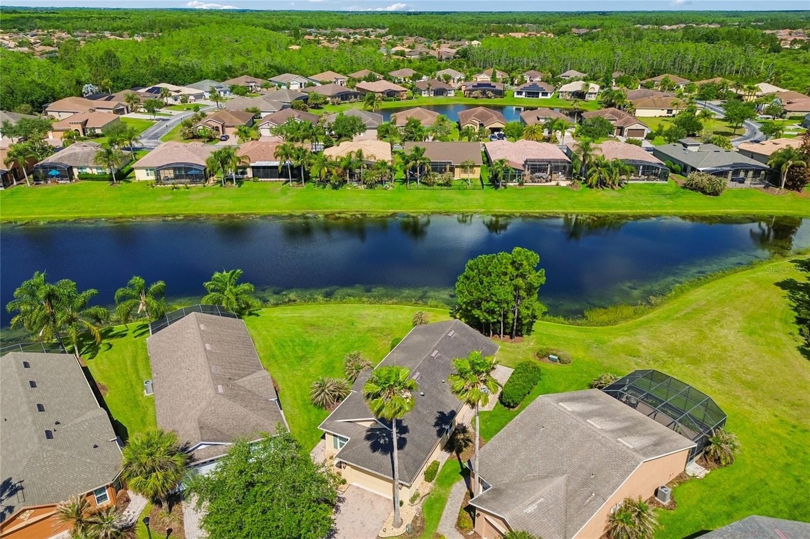 800 VINEYARD WAY, POINCIANA, FL, 34759