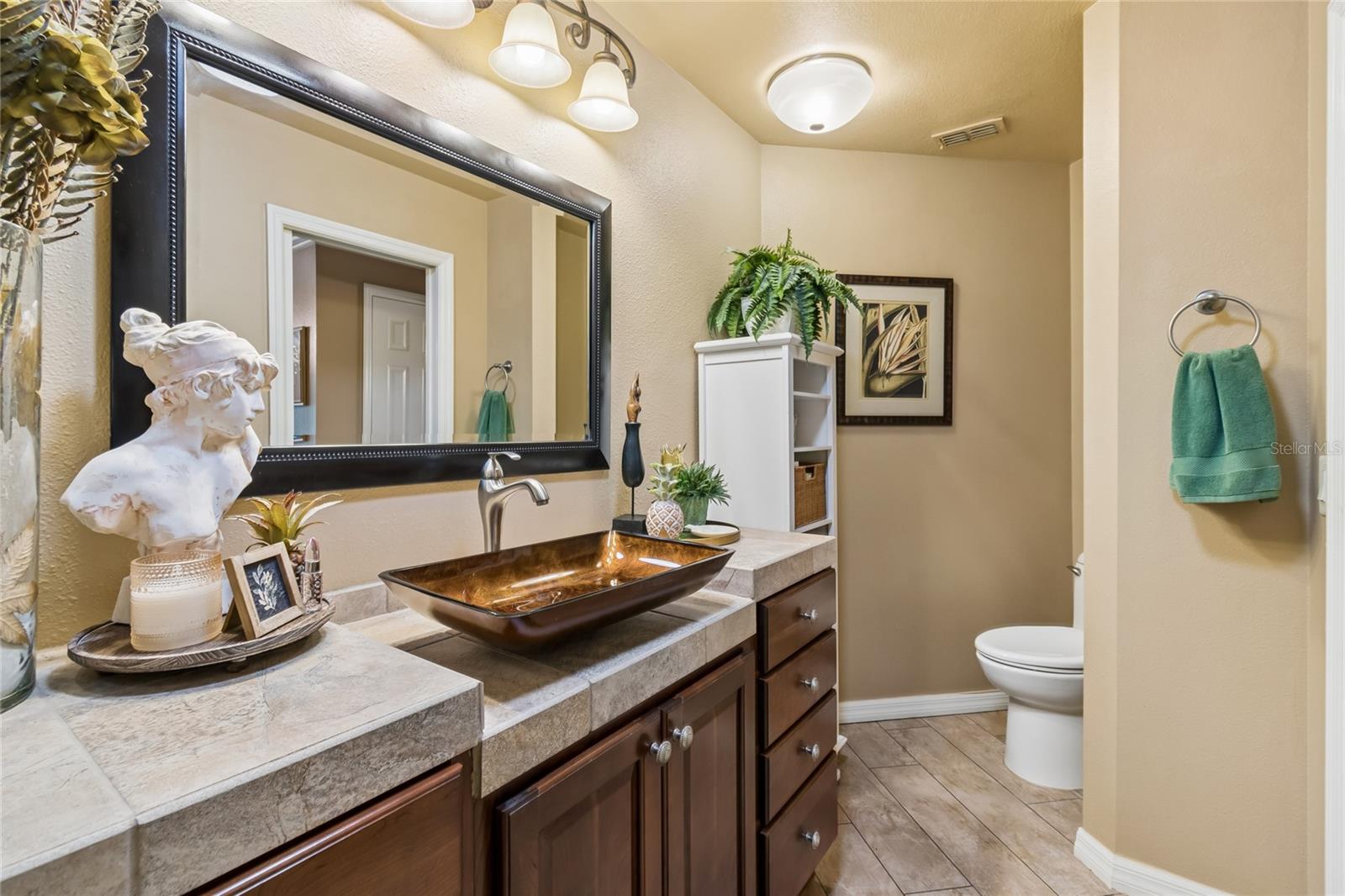 800 VINEYARD WAY, POINCIANA, FL, 34759