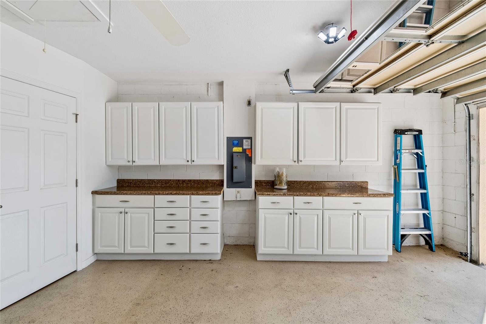 800 VINEYARD WAY, POINCIANA, FL, 34759