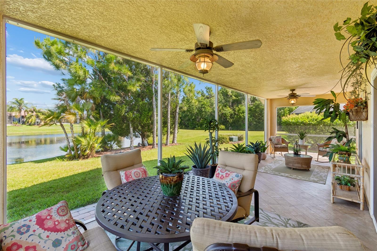 800 VINEYARD WAY, POINCIANA, FL, 34759