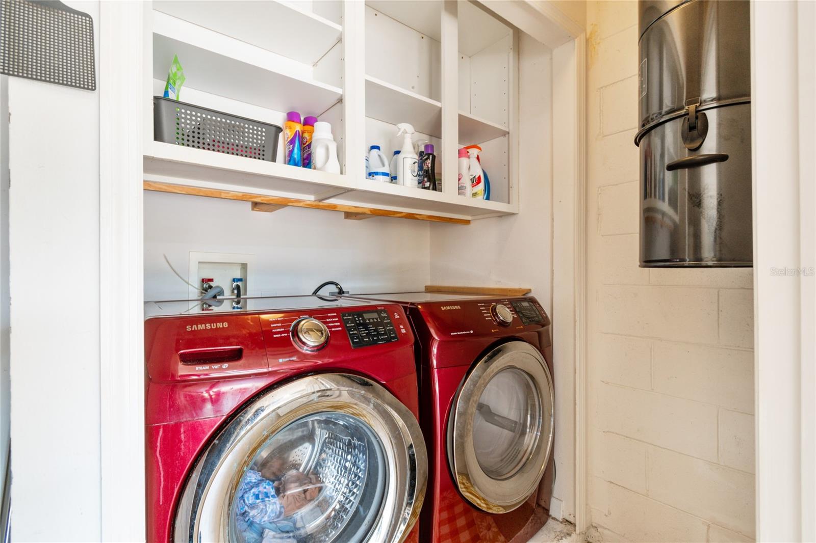 800 VINEYARD WAY, POINCIANA, FL, 34759