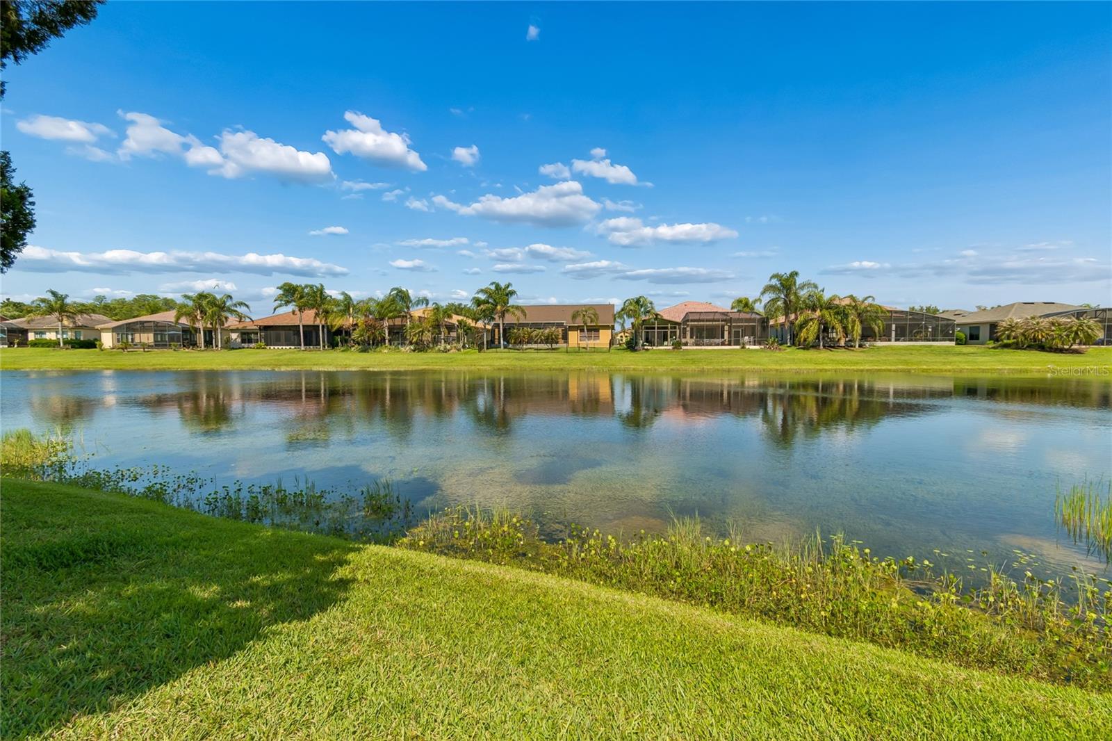 800 VINEYARD WAY, POINCIANA, FL, 34759