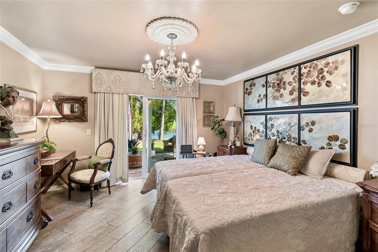 800 VINEYARD WAY, POINCIANA, FL, 34759