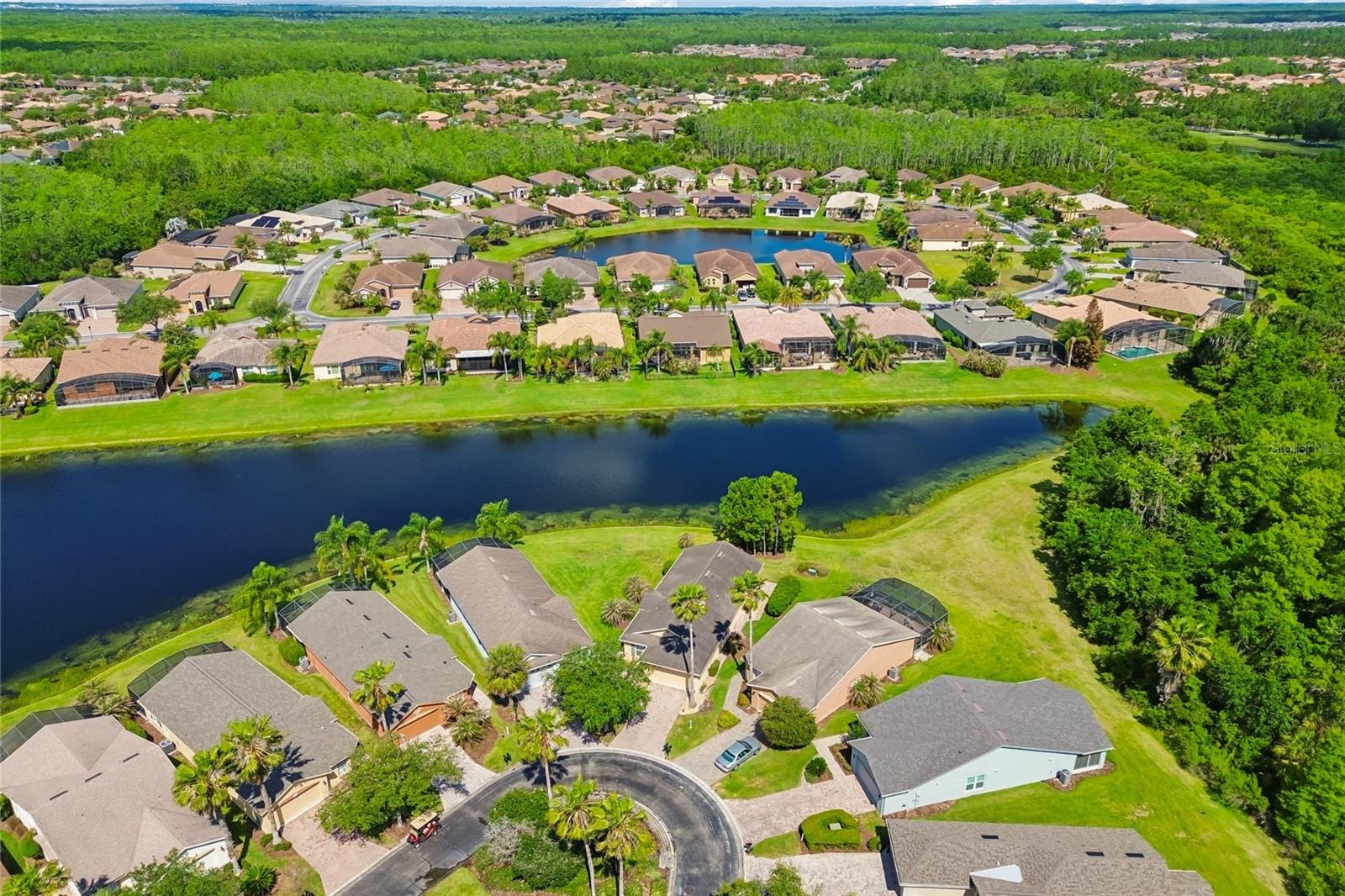 800 VINEYARD WAY, POINCIANA, FL, 34759